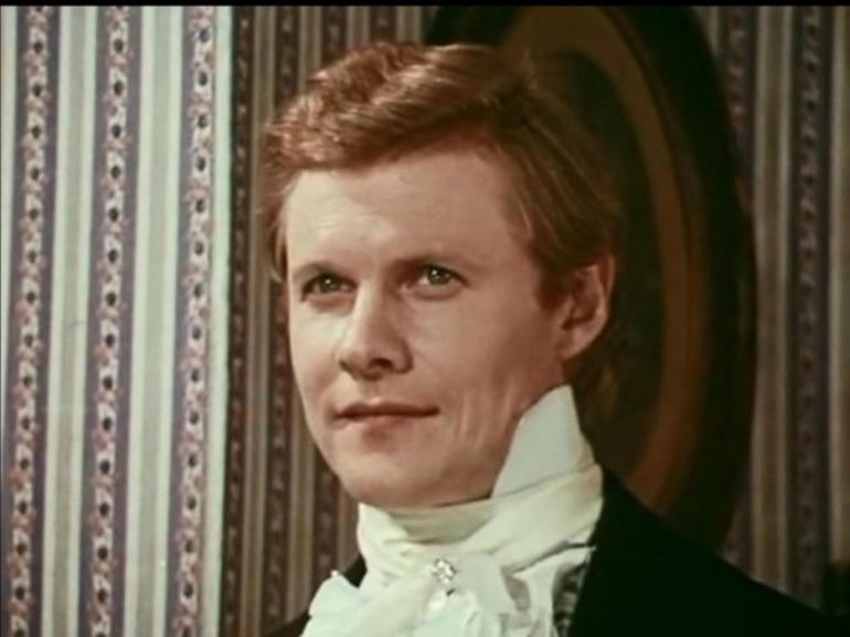 Сочинение почему чацкий обречен на одиночество