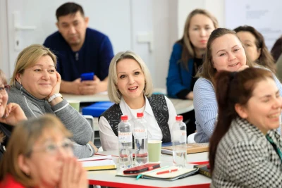 «Зимние каникулы без границ»: в Тобольске открылась культурно-образовательная сессия